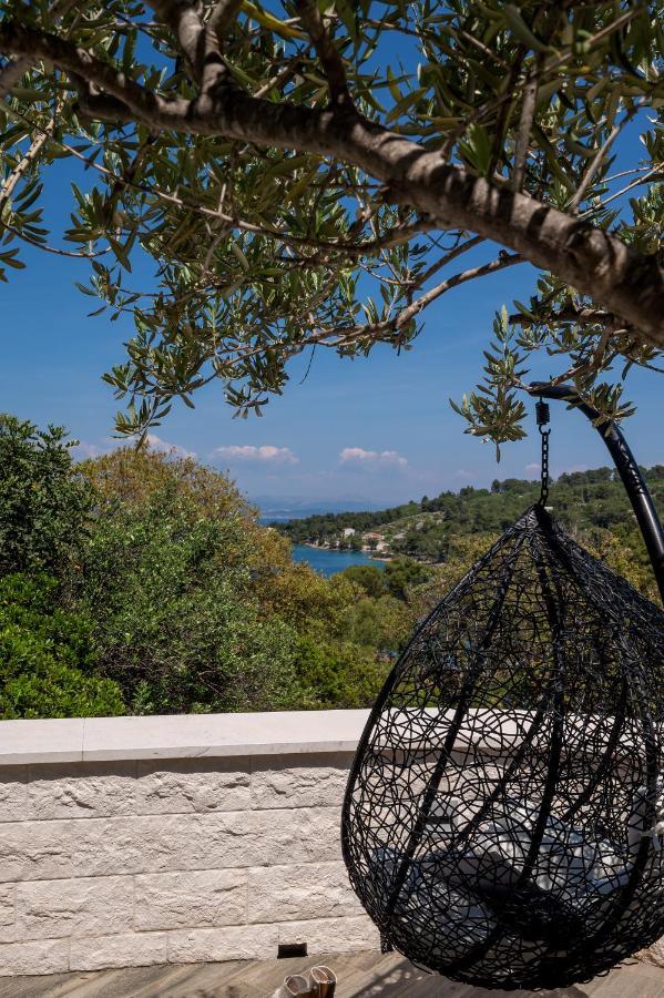 Uniquely Designed Villa Ivana With Outdoor Jacuzzi Nearby The Pebble Banje Beach At The Island Of Solta Rogač 외부 사진